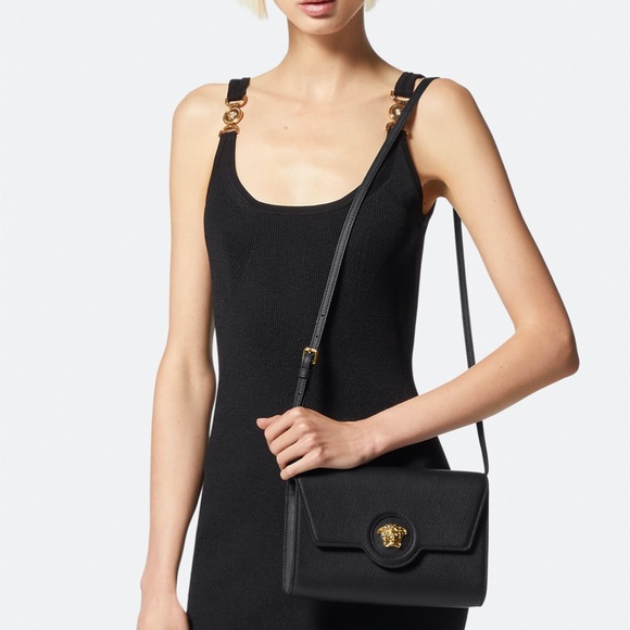 Brand new Versace La Medusa Cross Body Bag - Picture 5 of 5
